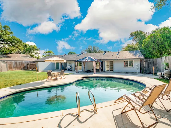 1205 Macarthur Blvd, Irving, TX 75061