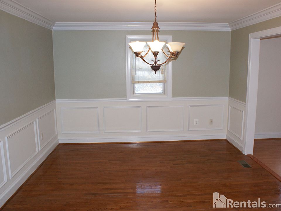 1st image of 11754 Cornwell Dr