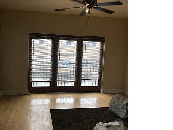 2nd image of 911 S Sacramento Blvd #3