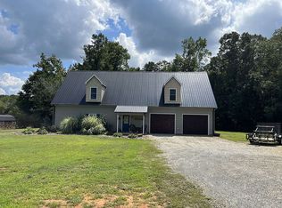 565 Rhododendron Dr, Salisbury, NC 28146