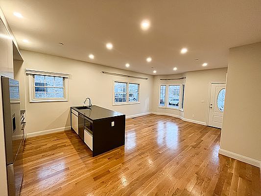 3rd image of 151-03 17th Ave #2