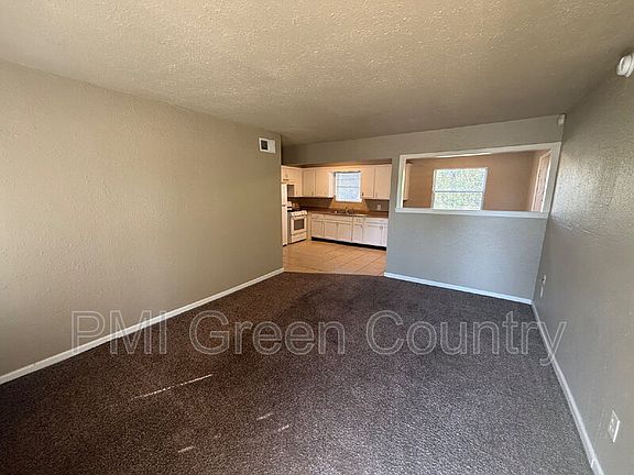 2nd image of 6320 N Elwood Ave