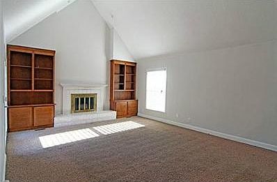 5th image of 11441 W 106th St