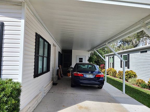 3rd image of 10007 King Oak Dr