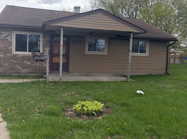 1943 Mel Ct, Westland, MI 48186