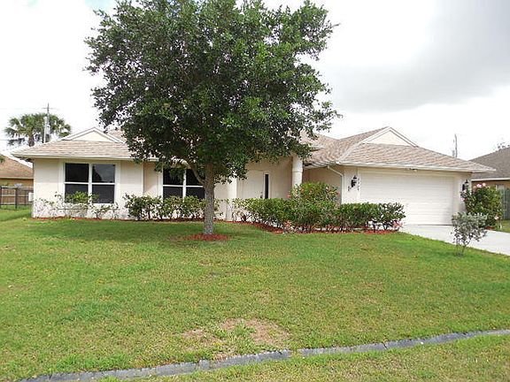 2nd image of 1189 SW Eleuthera Ave