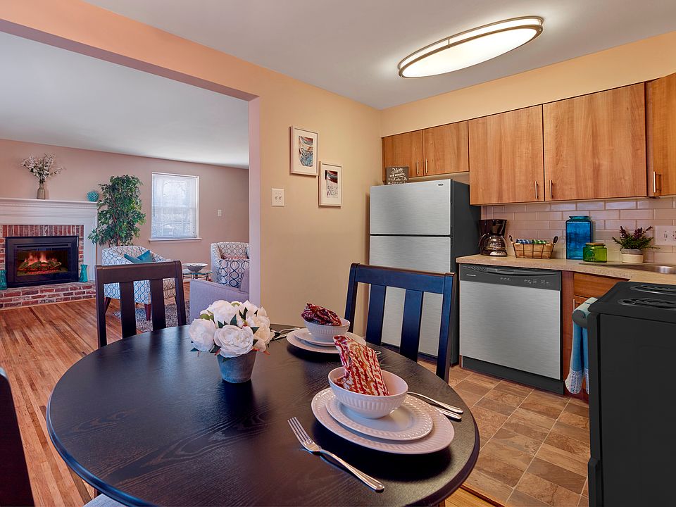 Oversized Kitchen that you can eat in