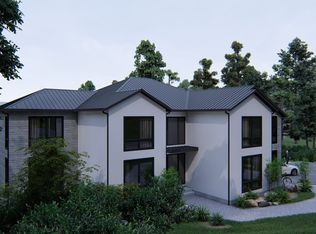 13 Nicoles Court, Brookfield, CT 06804