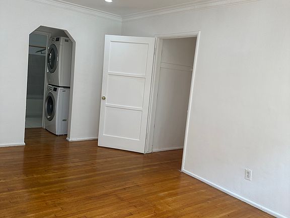 2nd image of 1229 S Fairfax Ave APT 2