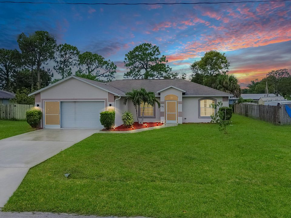 1st image of 1782 SW Brisbane Street