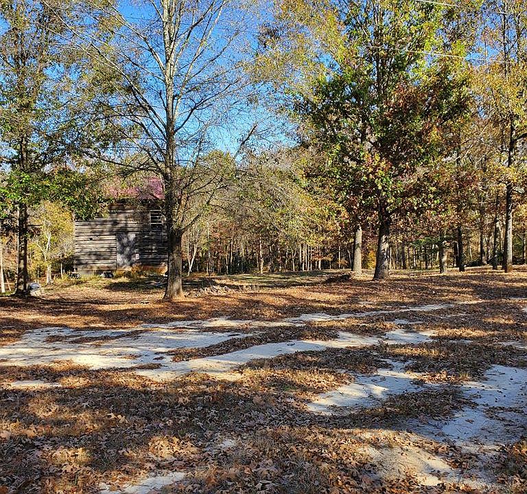 2nd image of Clays Mill Rd