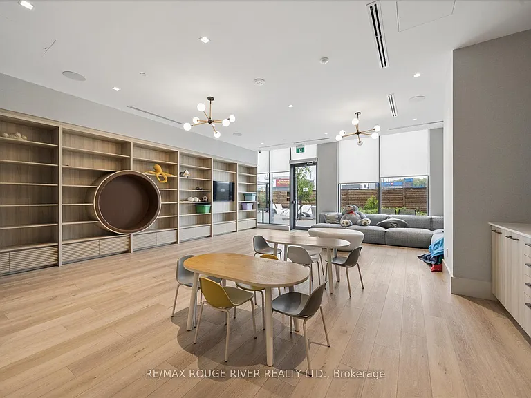 2545 Simcoe St N #728 — Photo 39