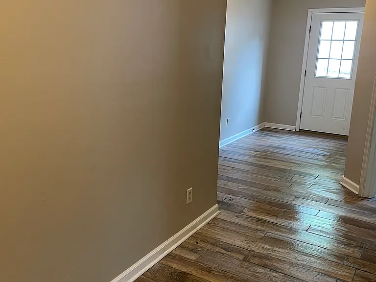 352 High St #6 — Photo 19