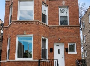 3229 W Dickens Ave #1, Chicago, IL 60647