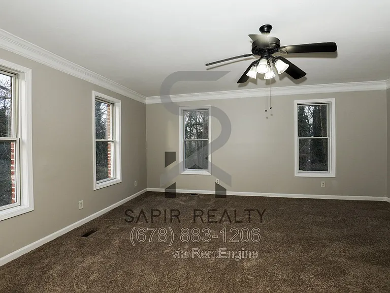 1441 Boulevard Lorraine SW — Photo 11