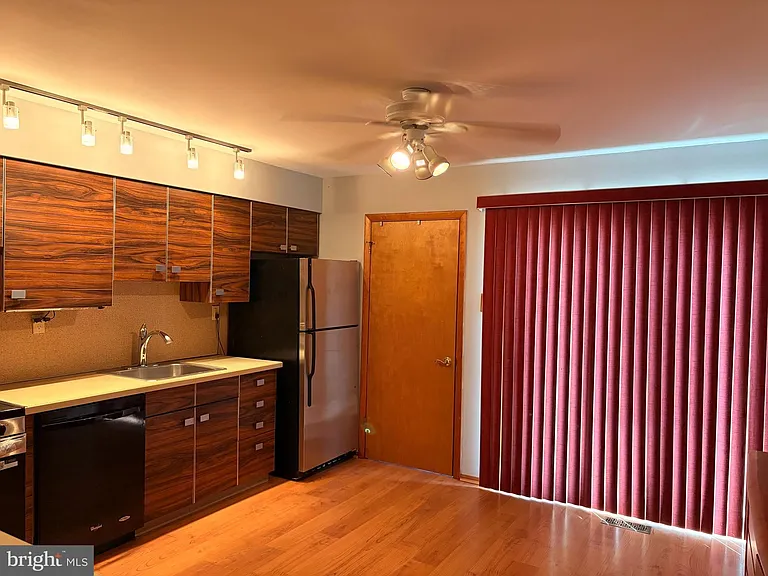 31 Fairmount Dr — Photo 8