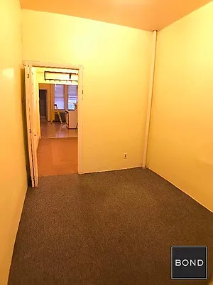 Rented by Bond New York | media 6