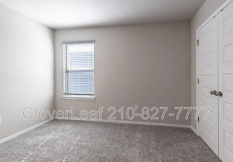 255 Kinsley Way — Photo 26