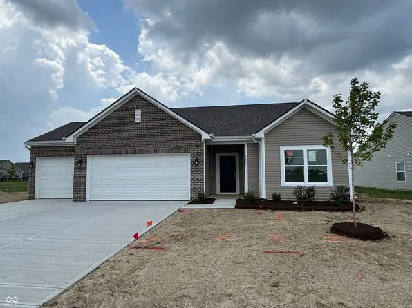 6671 Blackthorne Dr, Pendleton, IN 46064