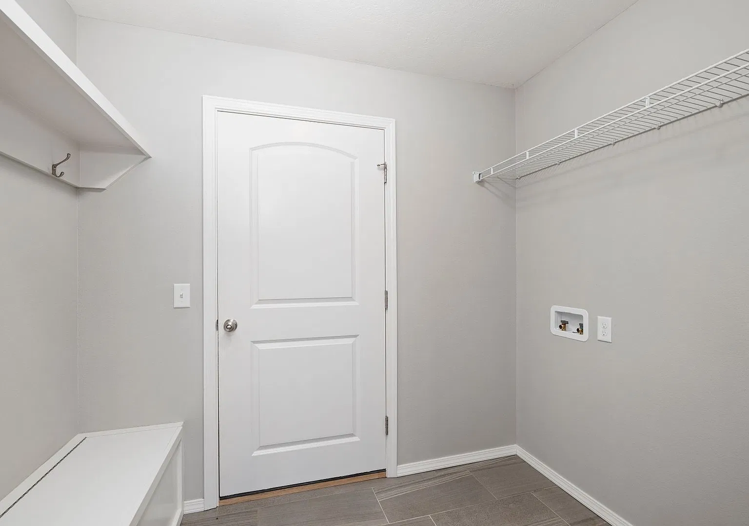 4 Bedroom Home with 3 car garage for rent! — Photo 4