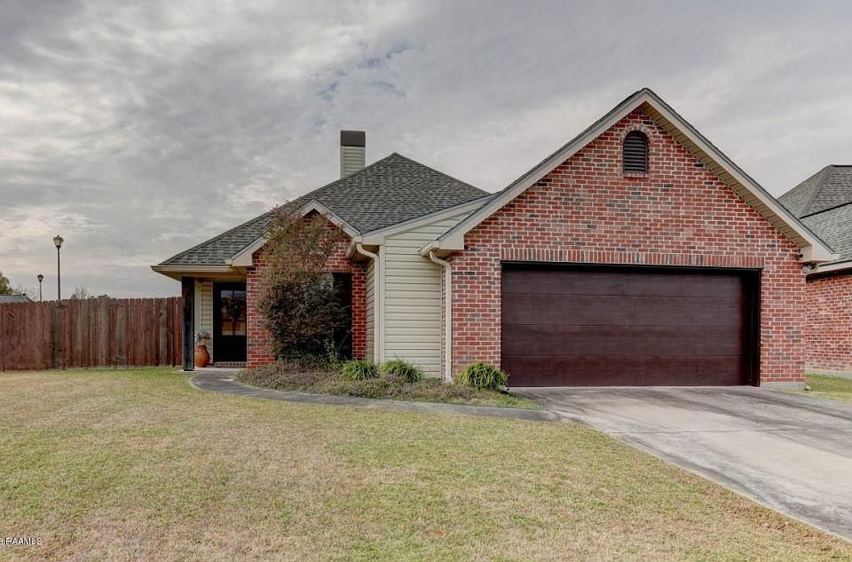1st image of 401 Quiet Meadows Cir
