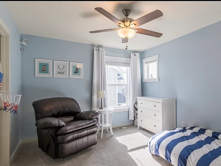 1456 Packwood Ave — Photo 33