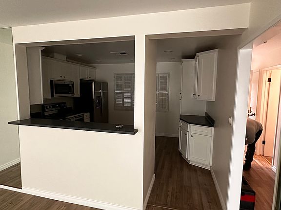 5th image of 185 Quincy Ave Unit 408