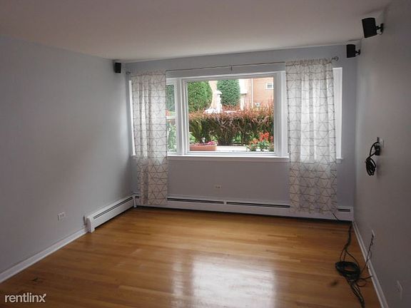 2nd image of 5947 N Odell G N