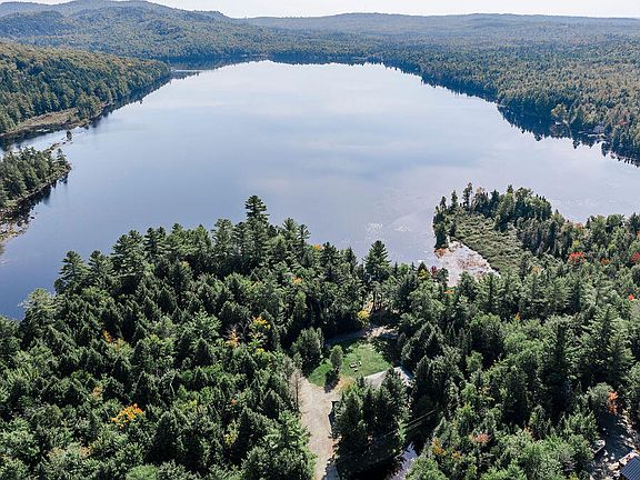 2nd image of 22 Point Road