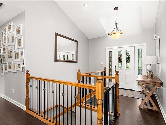 3rd image of 3984 Willow Pl