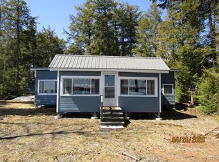 20 Knights Landing Rd, Brownville, ME 04414