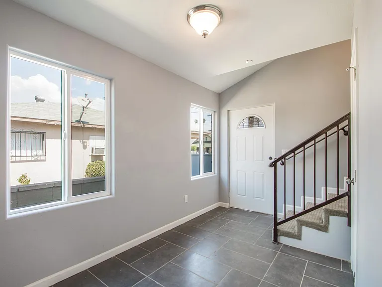 205 N Gage Ave #205 — Photo 11