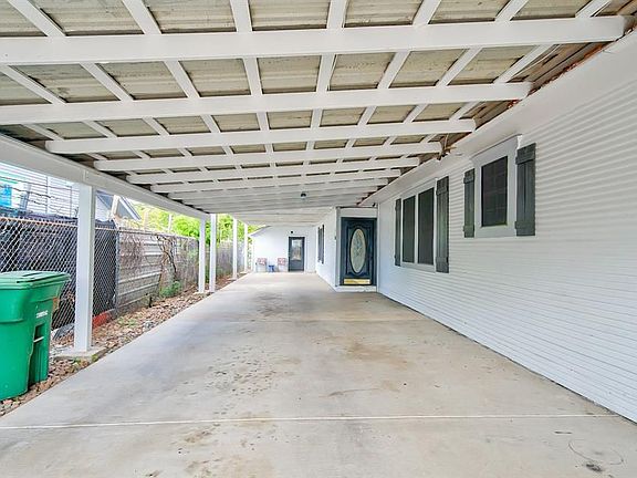 2nd image of 3905 Billingsley St #1/2