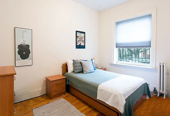 Sold by Orrichio Anderson | media 4