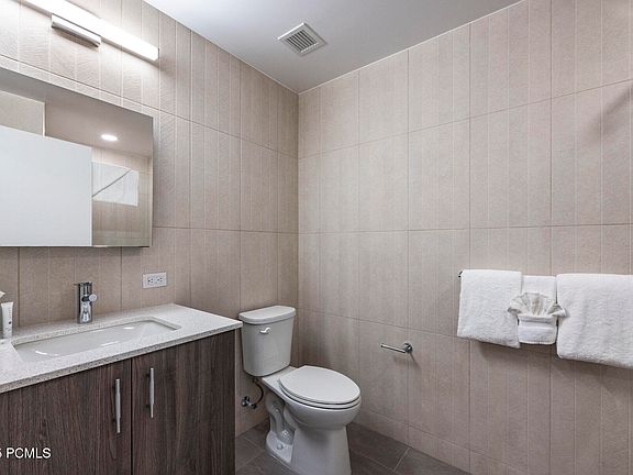 5th image of 2303 Deer Hollow Rd #2141