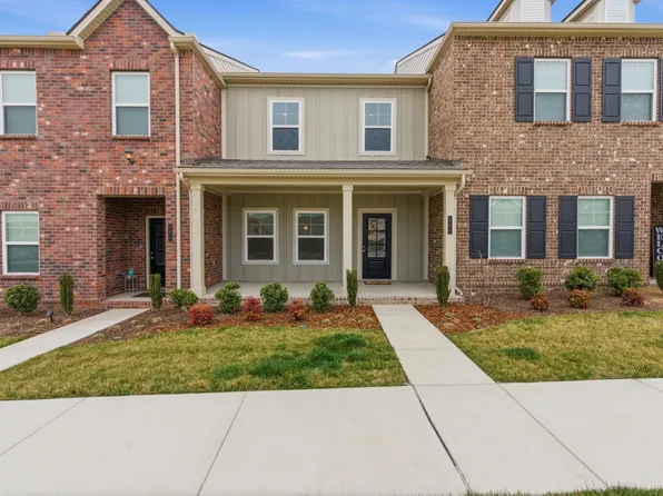 741 Coburg St, Gallatin, TN 37066