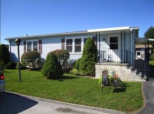 46 Liberty Dr, Hyde Park, NY 12538