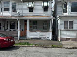 11 E Bertsch St, Lansford, PA 18232