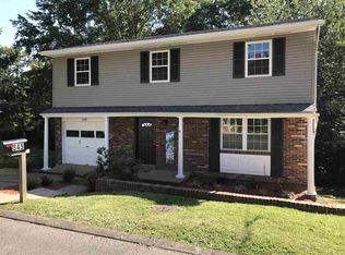 345 Navajo Trl, Huntington, WV 25705