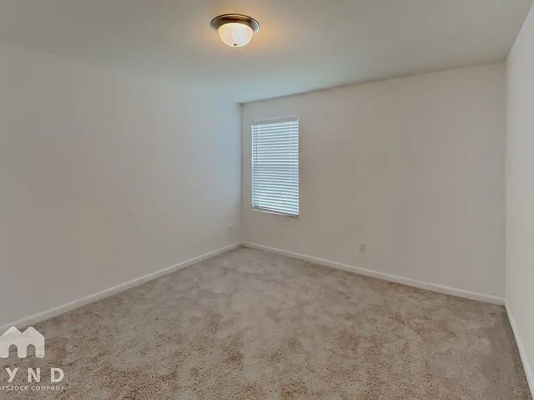 5924 Pearl Mdw — Photo 12