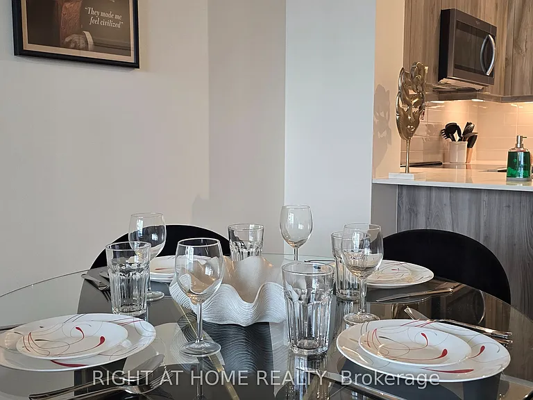 15 Watergarden Dr #2302 — Photo 6