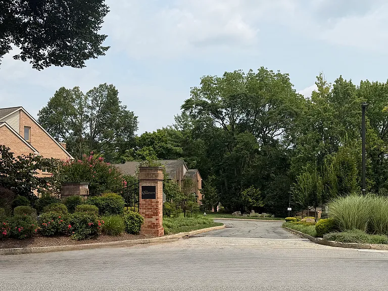 15 Treaty Dr — Photo 25