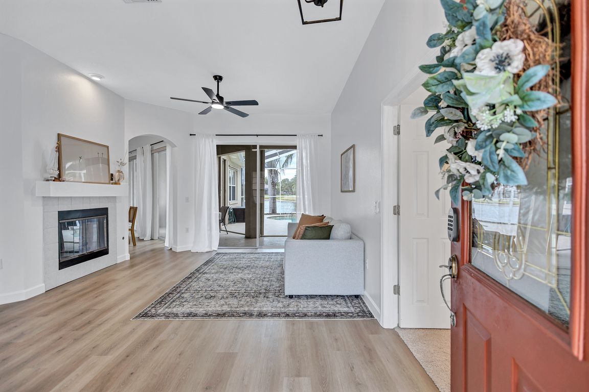 next background image