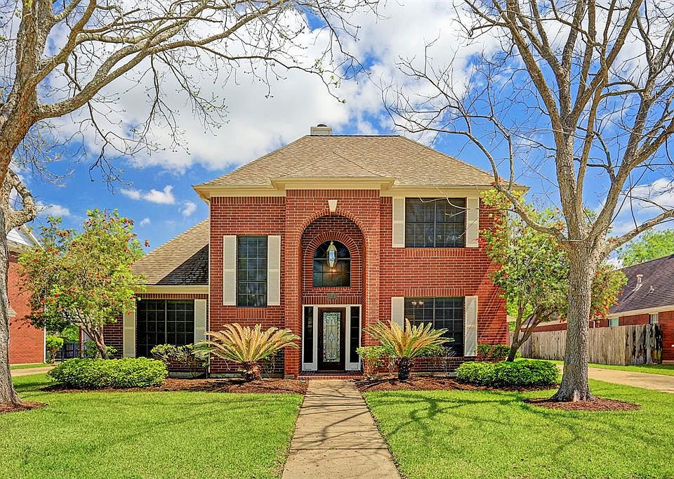1st image of 2226 Country Mile Ln