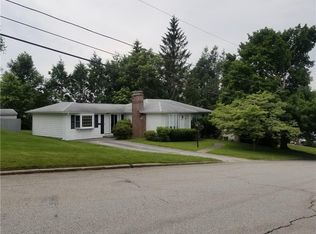 260 Glen Hills Dr, Cranston, RI 02920