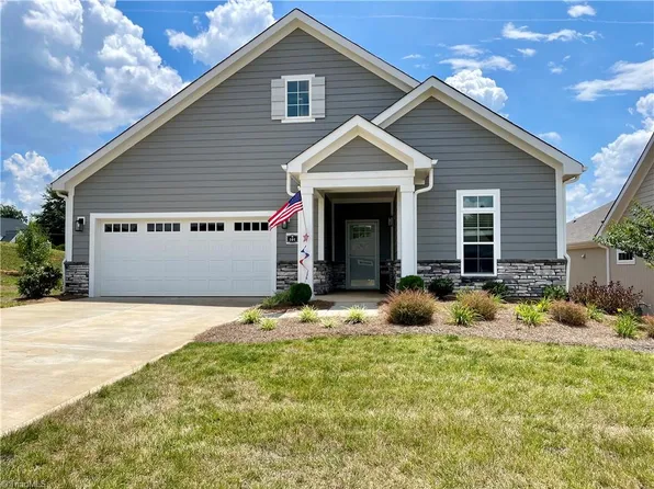 101 Mountain Maple Dr, King, NC 27021