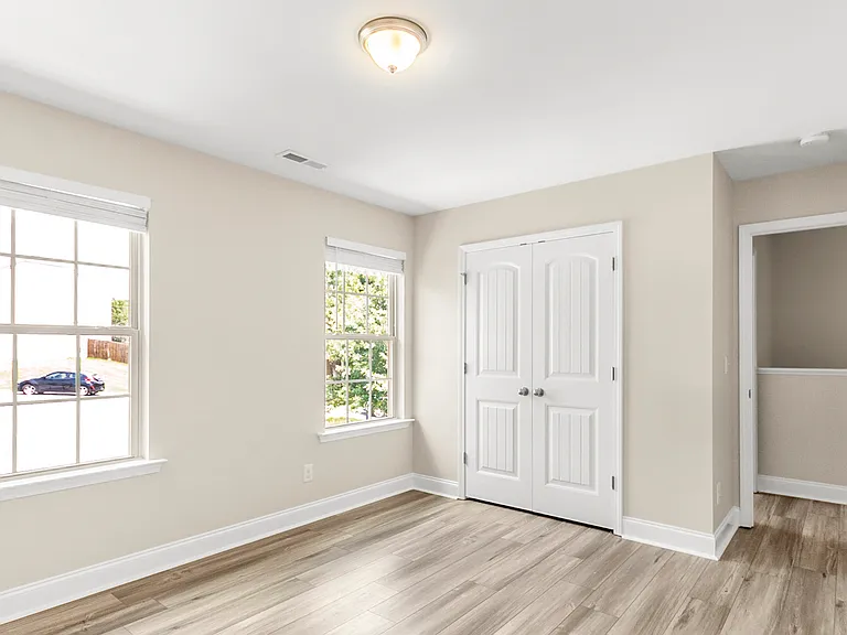 118 Hemlock Green Ln — Photo 24