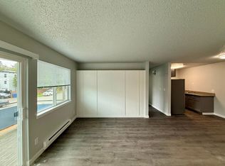 Barton Square, Seattle, WA 98106