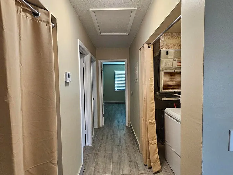 4859 Orleans Ct — Photo 22