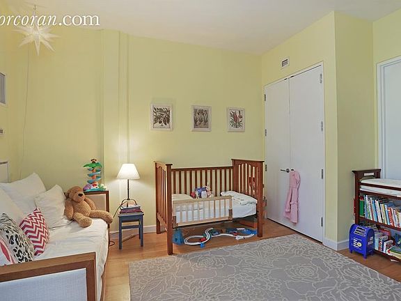 2nd image of 2728 Thomson Ave Unit 804